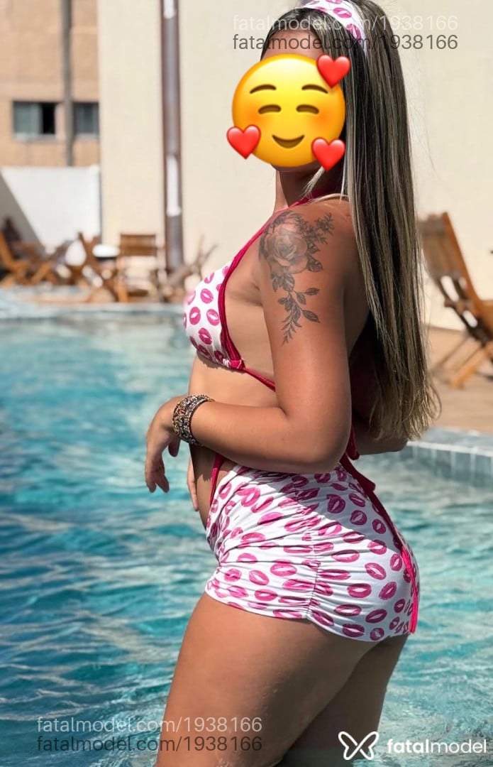 Acompanhante mulher com cabelo castanho de olhos castanhos em Dourados - Gabriella