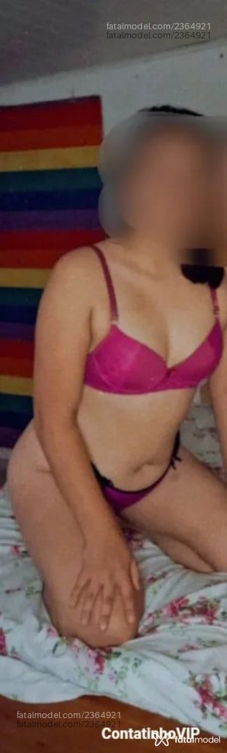 Acompanhante mulher morena (o) de olhos verdes em Videira - Julia