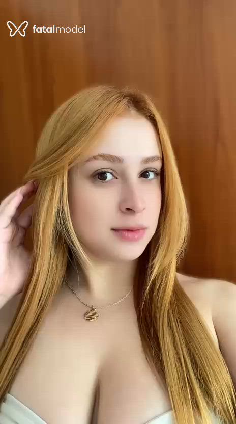 Acompanhante mulher ruiva (o) de olhos castanhos em Mogi das Cruzes Acompanhante mulher ruiva (o) de olhos castanhos em Mogi das Cruzes - Rebeca