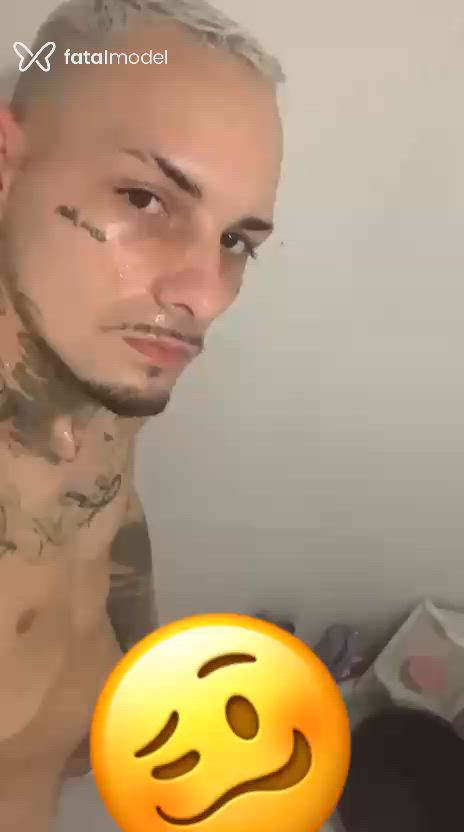 Acompanhante homem loira (o) de olhos castanhos - Kauan Acompanhante homem loira (o) de olhos castanhos - Kauan