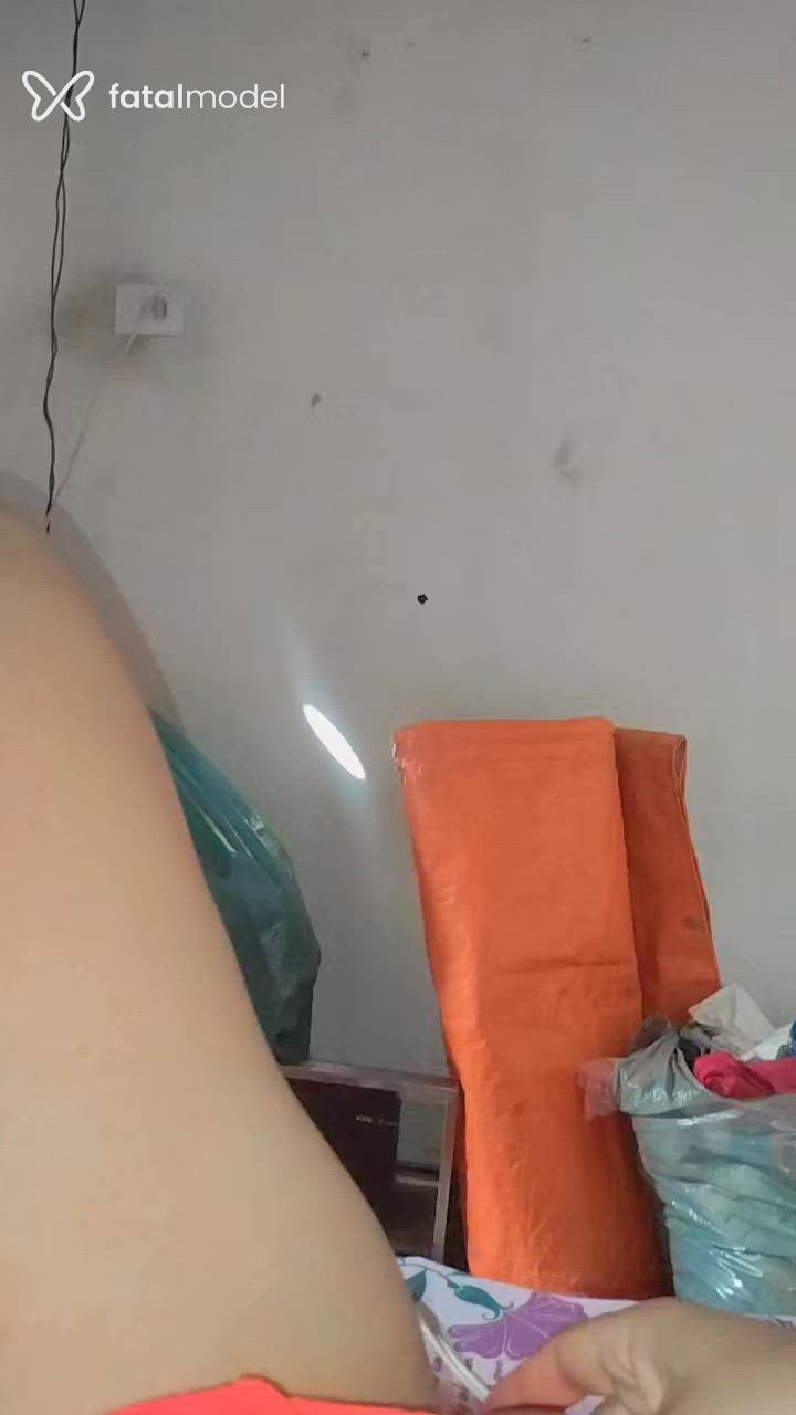 Acompanhante mulher morena (o) de olhos pretos em Costa Rica Acompanhante mulher morena (o) de olhos pretos em Costa Rica - Valentina duarte