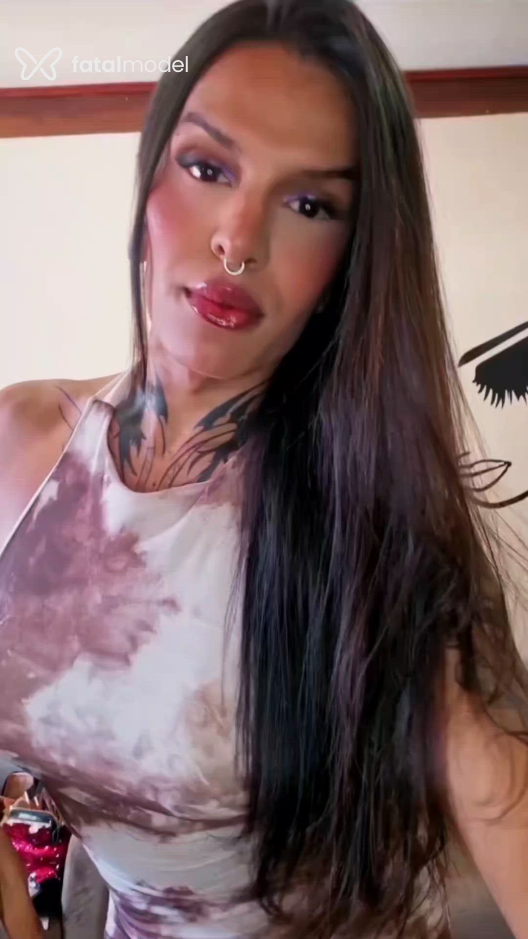 Acompanhante mulher trans morena (o) de olhos castanhos em Mogi das Cruzes - Agatah Rox
