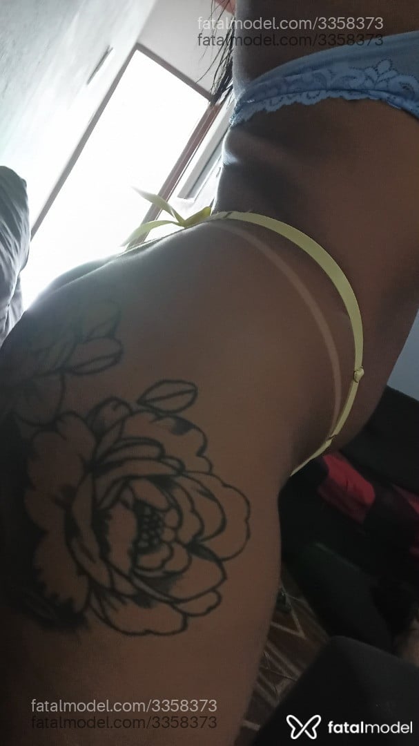 Acompanhante mulher morena (o) de olhos castanhos em Bambuí - Barbara Andrade