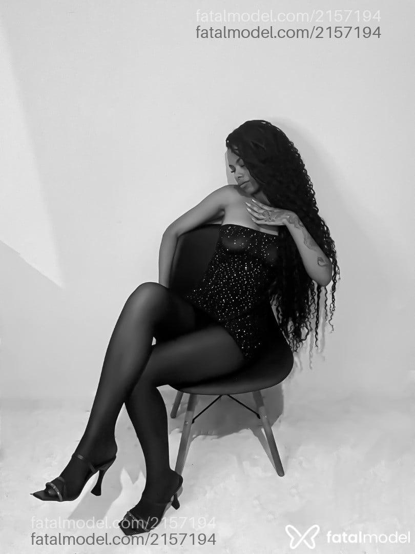 Acompanhante mulher com cabelo castanho de olhos castanhos em Passo Fundo - Jasminy Lavinie