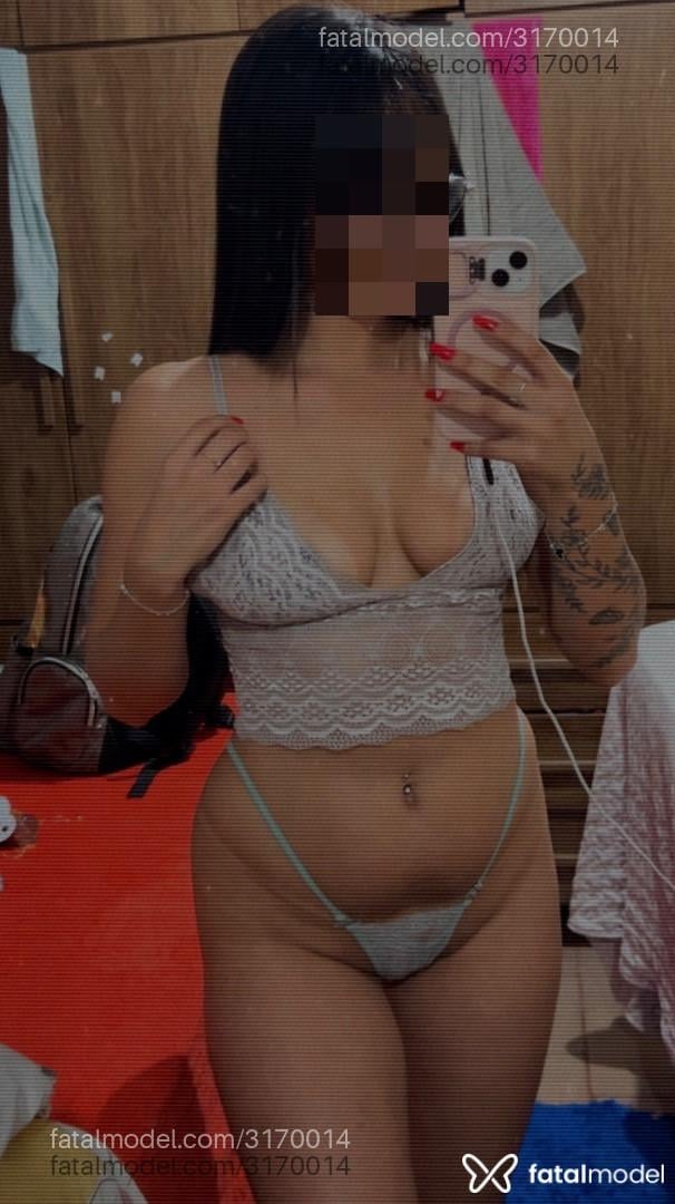 Acompanhante mulher morena (o) de olhos castanhos em Virtual Acompanhante mulher morena (o) de olhos castanhos em Virtual - Anny Exclusive