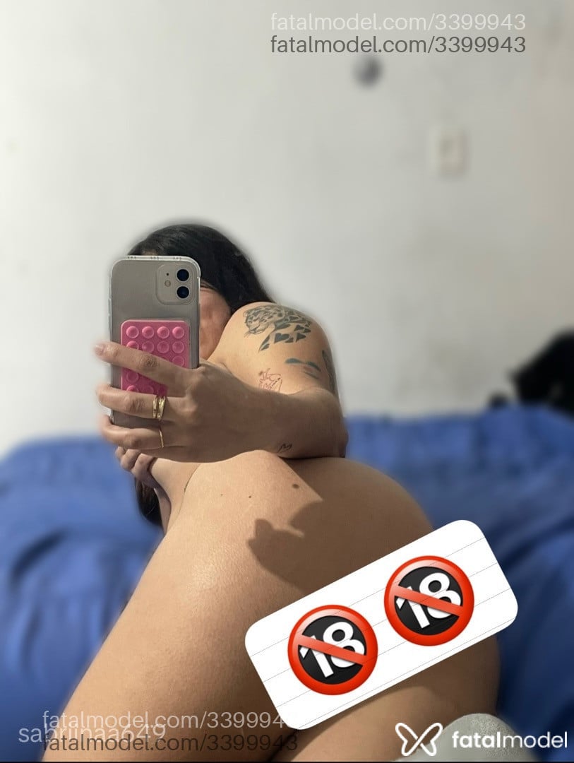 Acompanhante mulher morena (o) de olhos castanhos - Lena Bella