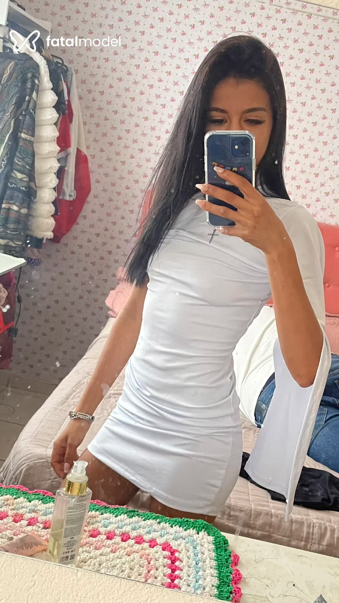 Acompanhante mulher morena (o) de olhos castanhos em Senador Canedo - Bebel