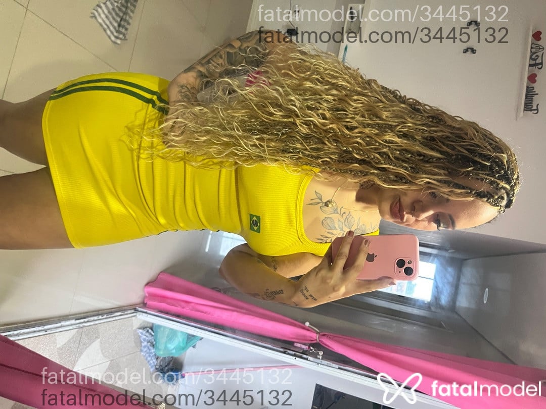 Acompanhante mulher loira (o) de olhos pretos em São Paulo - Angel