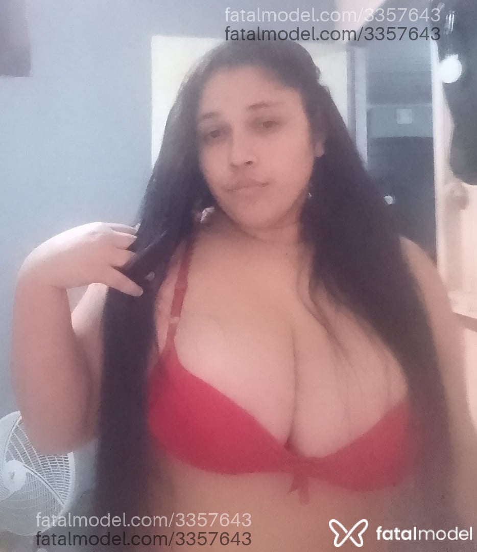 Acompanhante mulher morena (o) de olhos castanhos em Campo Bom - Morena