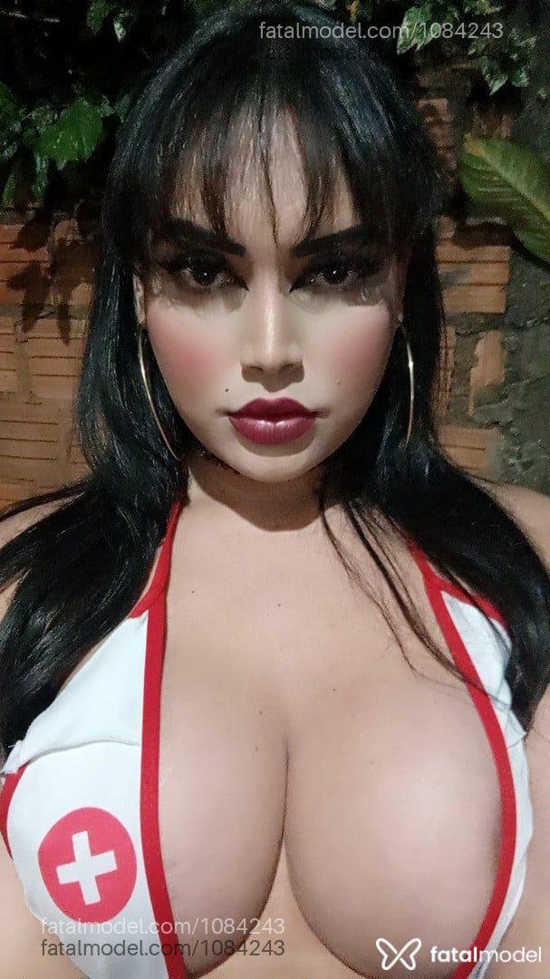 Acompanhante mulher trans morena (o) de olhos mel em Bebedouro - Diih Gauchinh