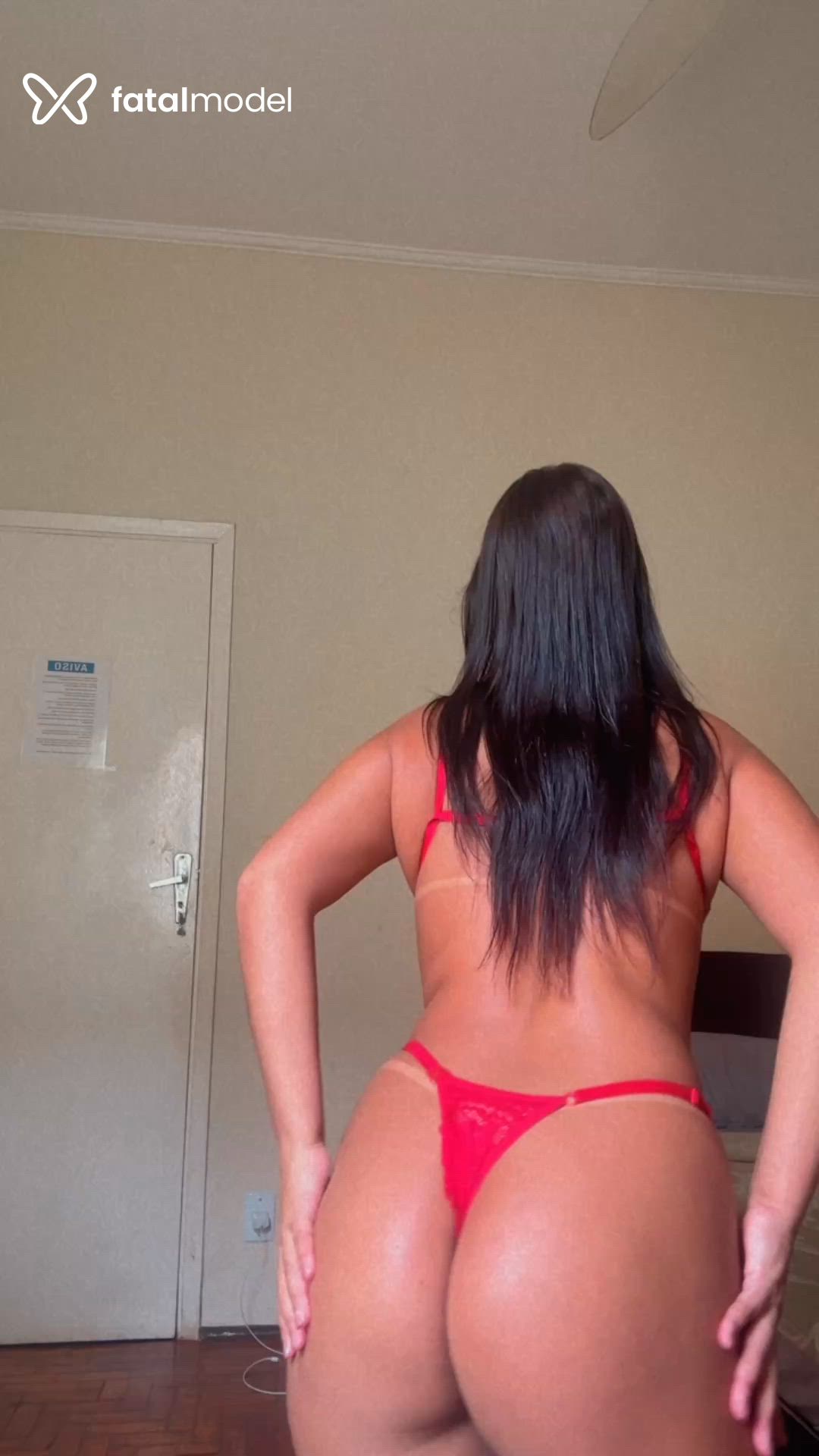 Acompanhante mulher morena (o) de olhos castanhos - Gabriela