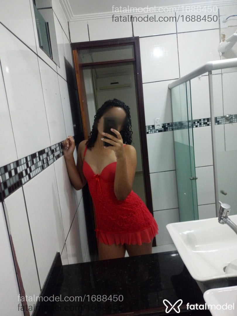 Acompanhante mulher morena (o) de olhos pretos em Campina Grande - Natasha