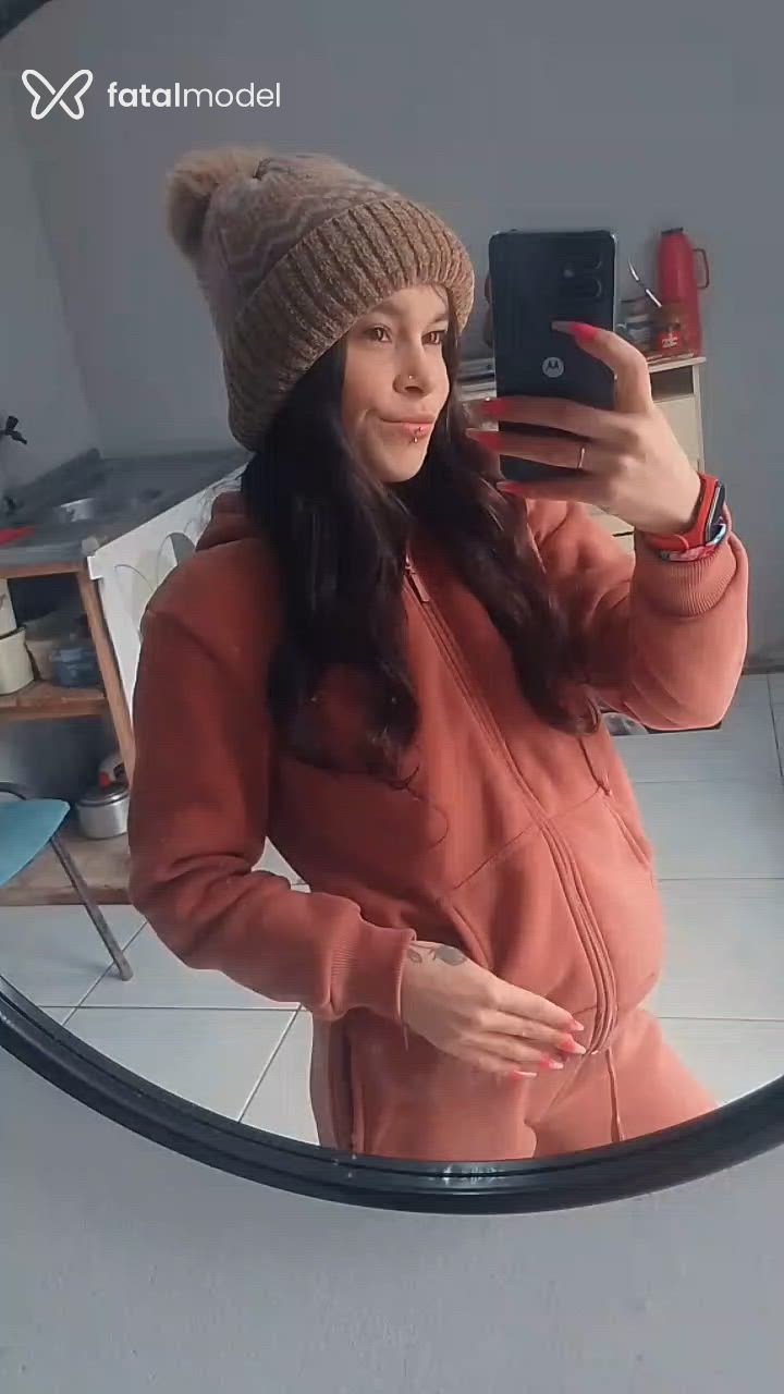 Acompanhante mulher com cabelo castanho de olhos castanhos em Guaíba - Laysa