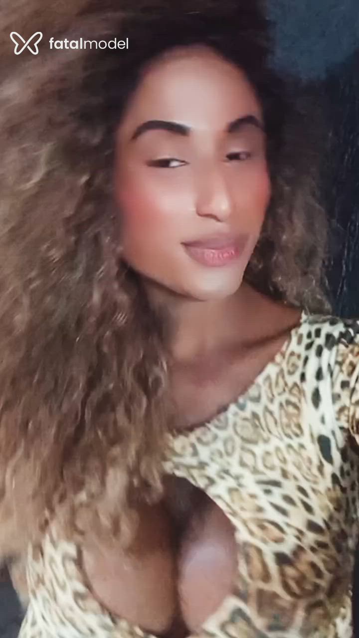 Acompanhante mulher trans morena (o) de olhos castanhos em Lajeado Acompanhante mulher trans morena (o) de olhos castanhos em Lajeado - NATY LEITE
