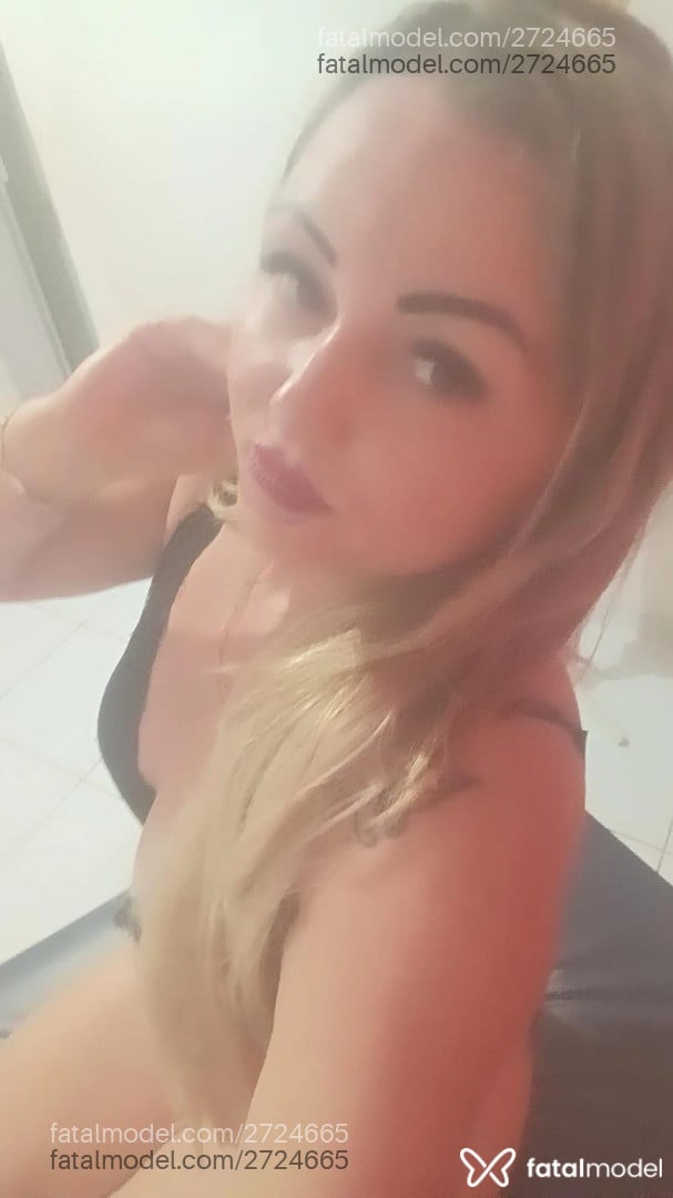 Acompanhante mulher loira (o) de olhos cinza em Natal - Nayara