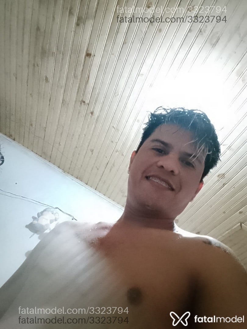 Acompanhante homem morena (o) de olhos pretos em Paraíso do Norte Acompanhante homem morena (o) de olhos pretos em Paraíso do Norte - Géminis