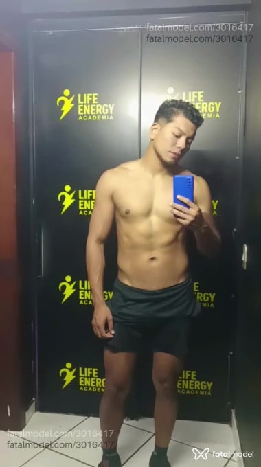 Acompanhante homem morena (o) de olhos pretos em Curitiba Acompanhante homem morena (o) de olhos pretos em Curitiba - Caio Fernando