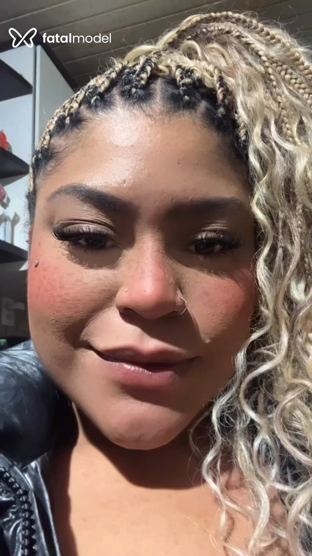 Acompanhante mulher loira (o) de olhos pretos em Palotina - Carolzinha