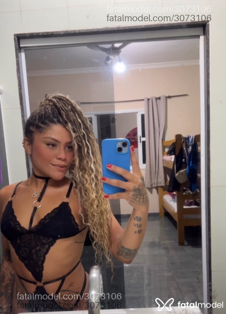 Acompanhante mulher loira (o) de olhos pretos em Palotina - Carolzinha