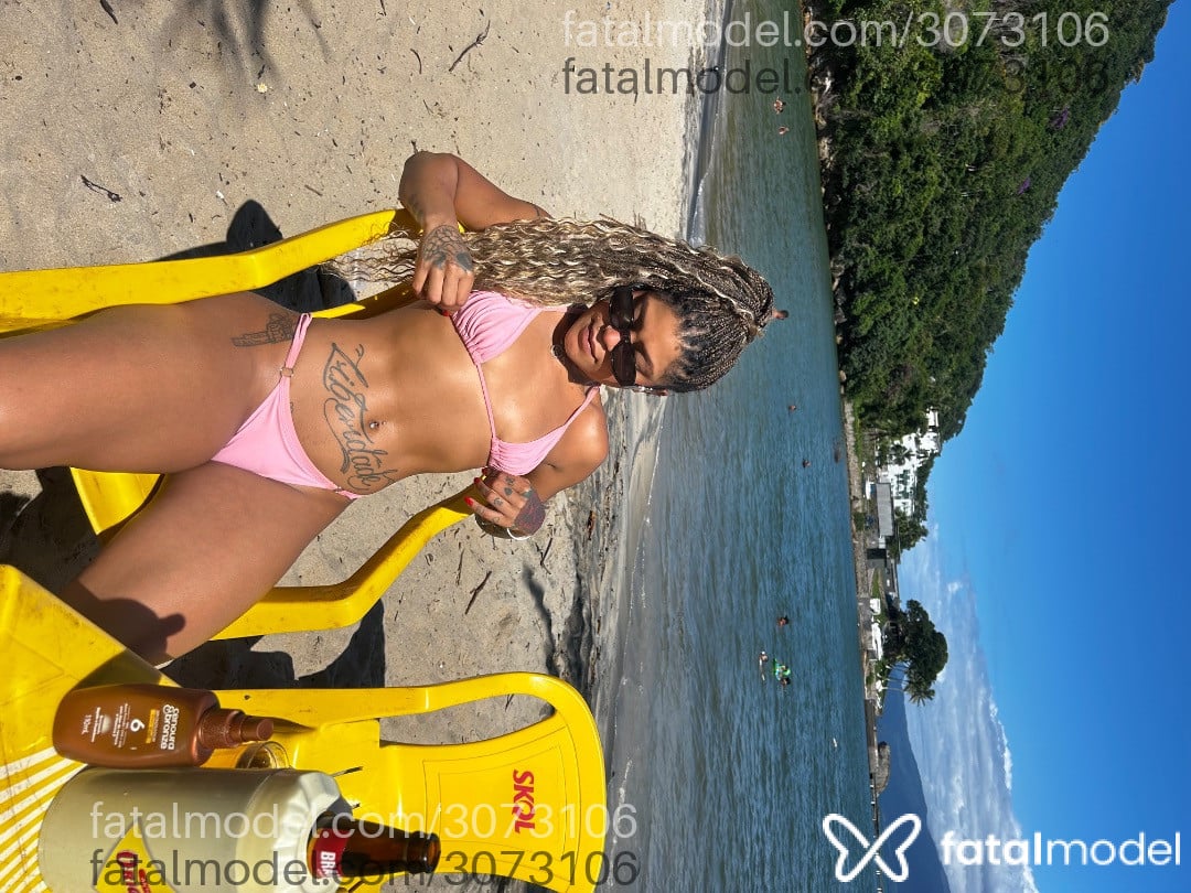 Acompanhante mulher loira (o) de olhos pretos em Palotina - Carolzinha