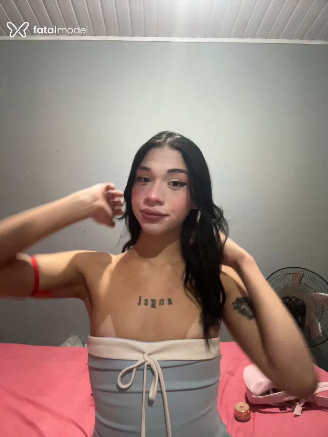 Acompanhante mulher trans morena (o) de olhos castanhos em Foz do Iguaçu Acompanhante mulher trans morena (o) de olhos castanhos em Foz do Iguaçu - Mariana Campos