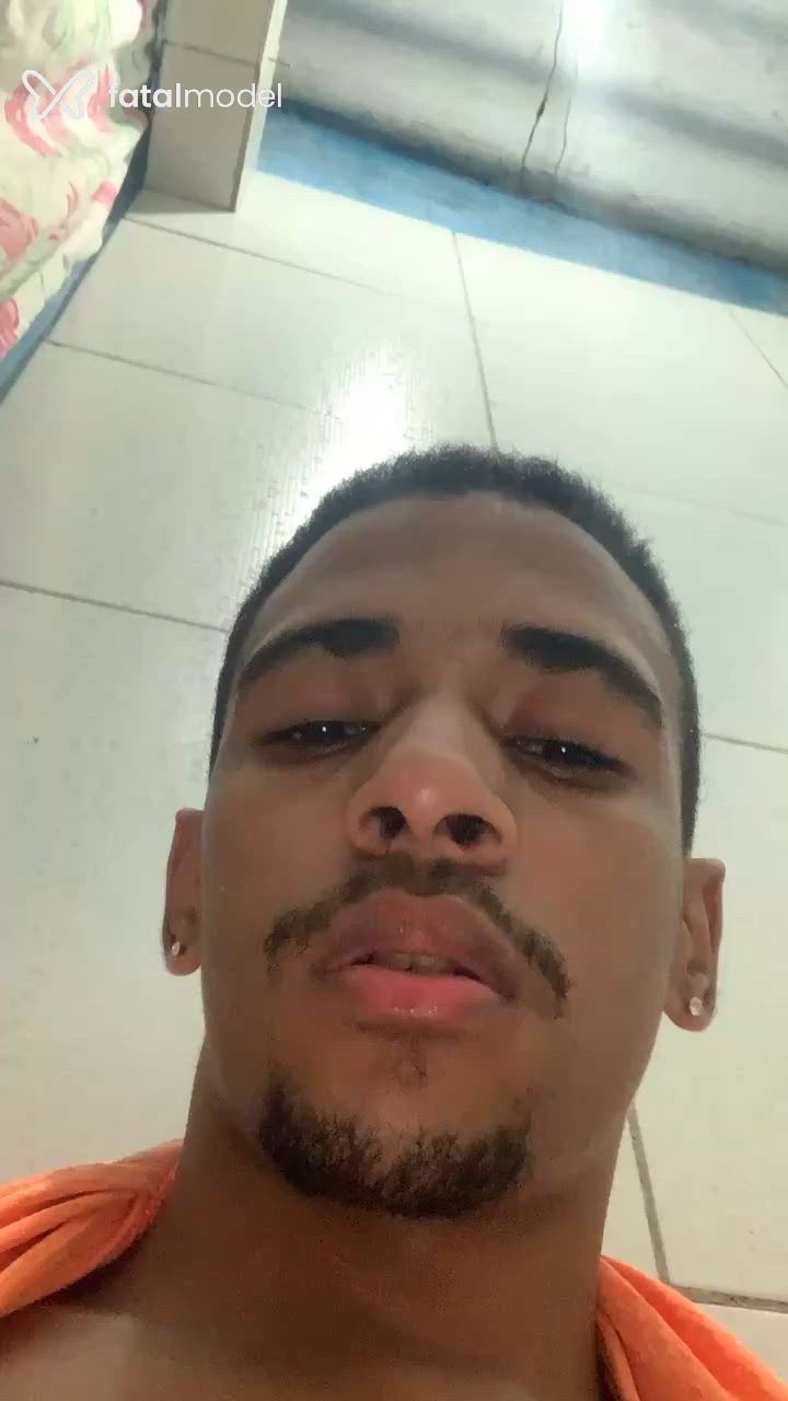 Acompanhante homem morena (o) de olhos pretos em Recife Acompanhante homem morena (o) de olhos pretos em Recife - Davi Barbosa