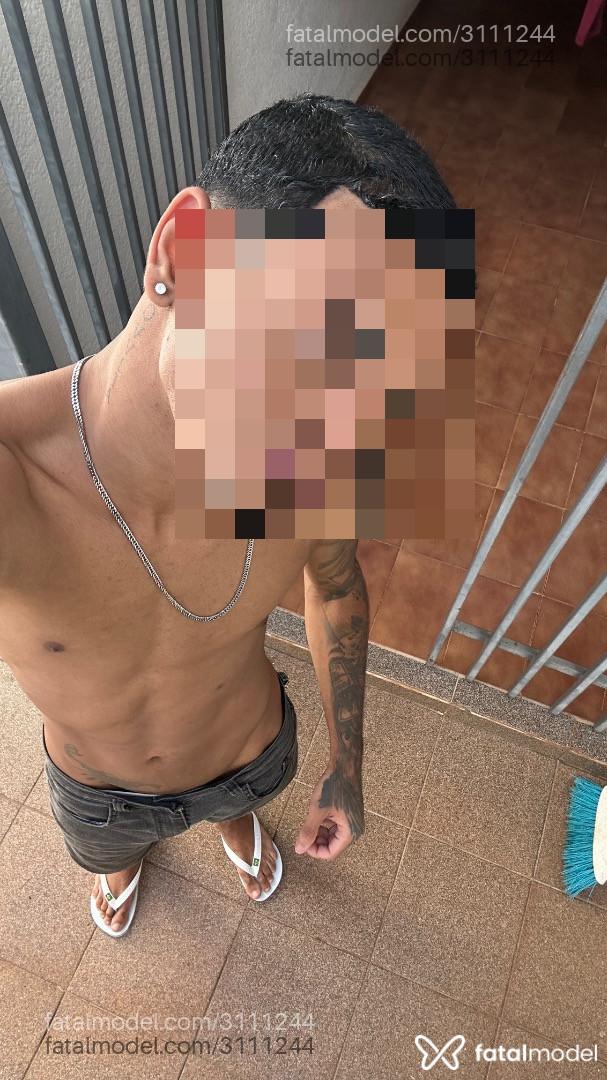 Acompanhante homem morena (o) de olhos castanhos em São José do Rio Preto Acompanhante homem morena (o) de olhos castanhos em São José do Rio Preto - Gustavo Rocco