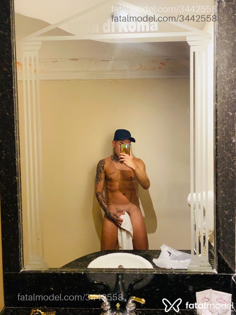 Acompanhante homem morena (o) de olhos mel em São Paulo - Henrique