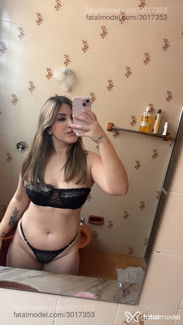 Acompanhante mulher com cabelo castanho de olhos castanhos - Gaby