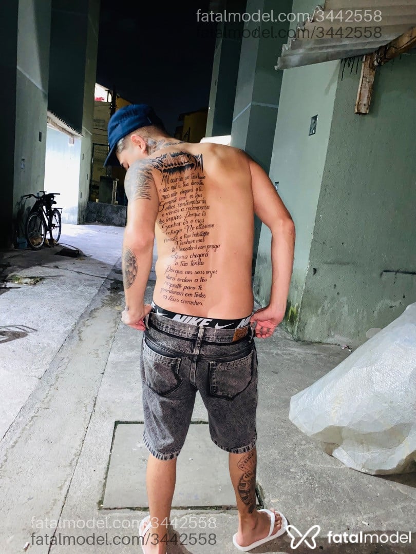 Acompanhante homem morena (o) de olhos mel em São Paulo - Henrique