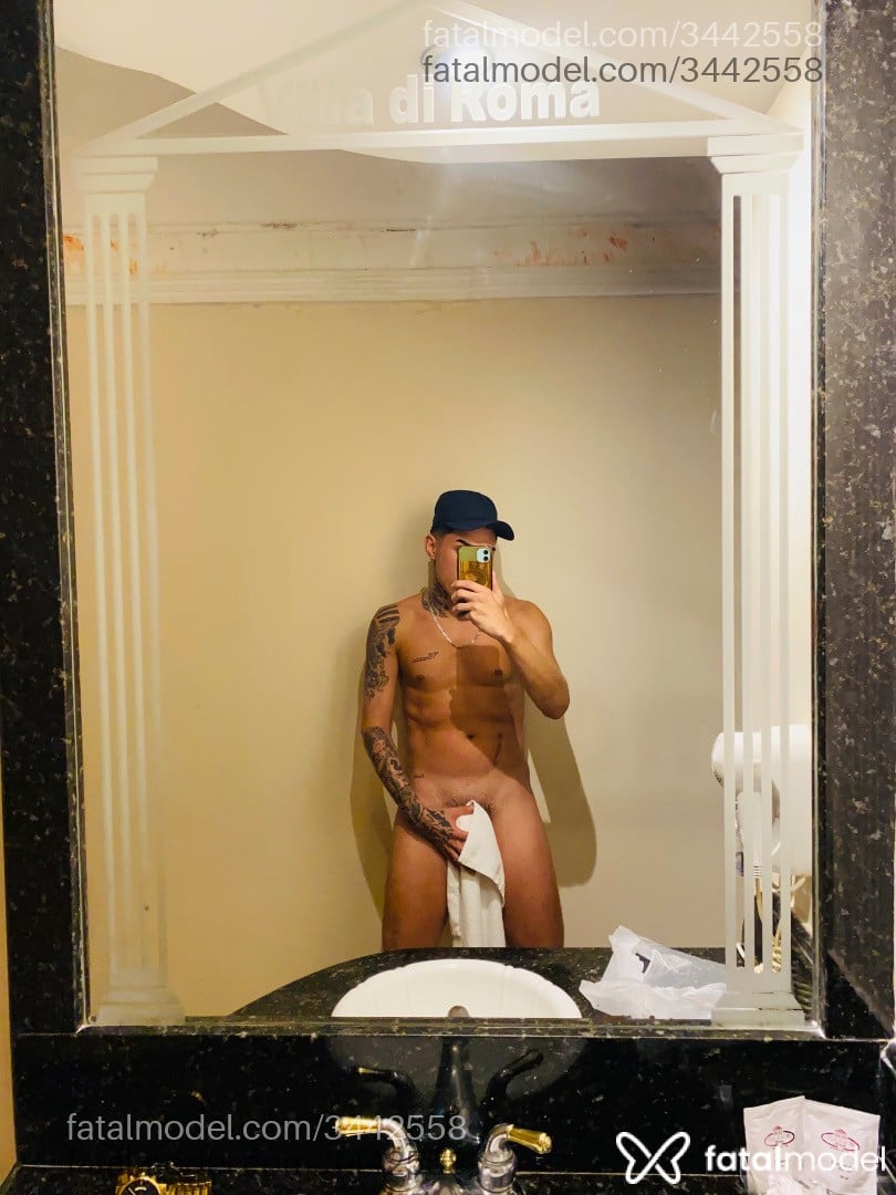 Acompanhante homem morena (o) de olhos mel em São Paulo - Henrique