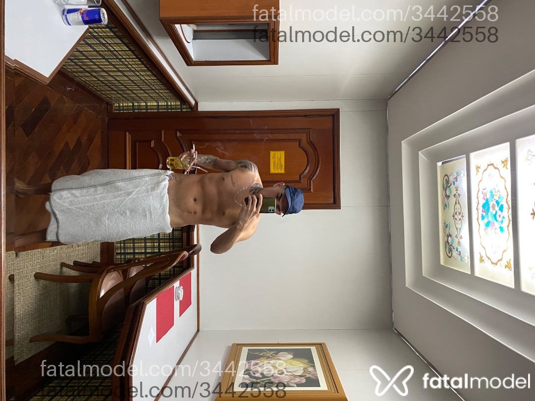Acompanhante homem morena (o) de olhos mel em São Paulo - Henrique
