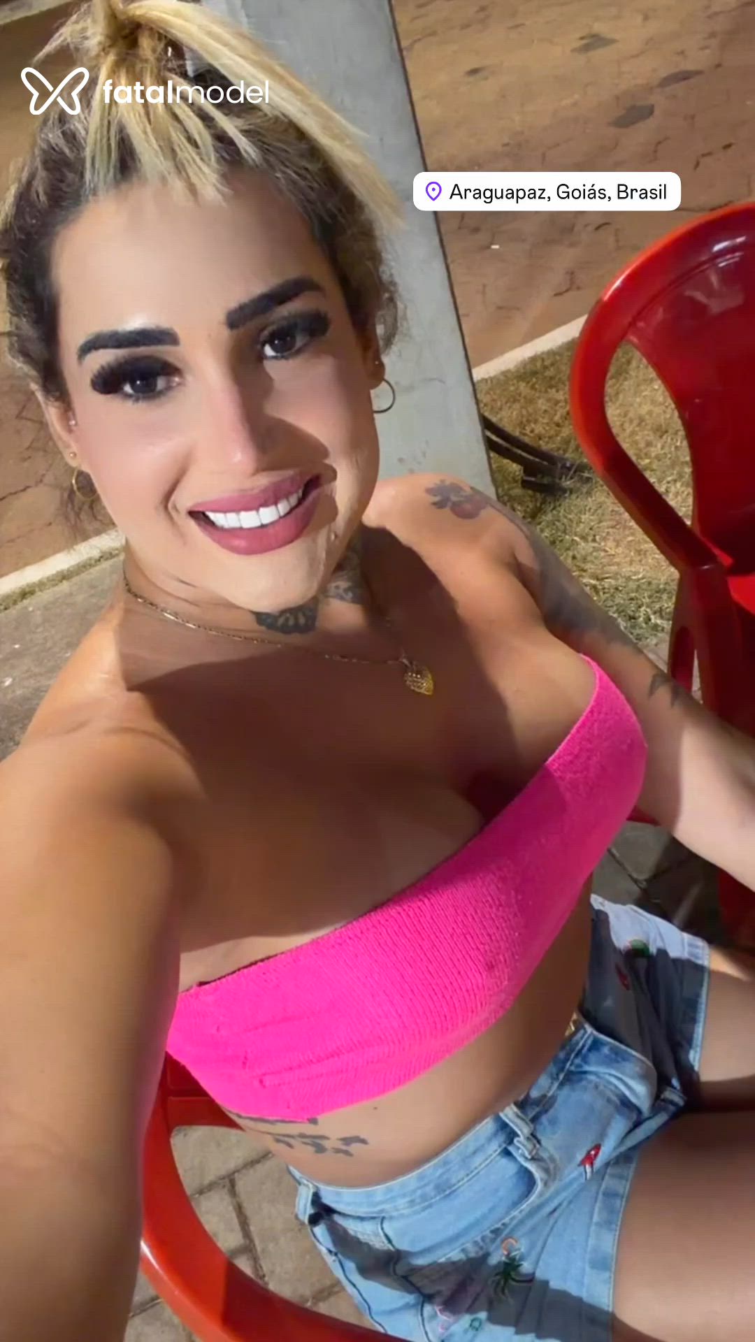 Acompanhante homem trans loira (o) de olhos pretos em Britânia Acompanhante homem trans loira (o) de olhos pretos em Britânia - Thaylla eloiza