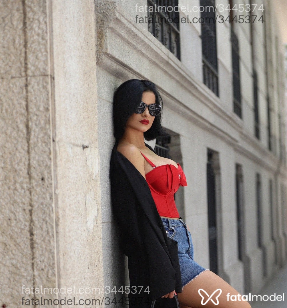 Acompanhante mulher morena (o) de olhos pretos em São Paulo Acompanhante mulher morena (o) de olhos pretos em São Paulo - Barbara