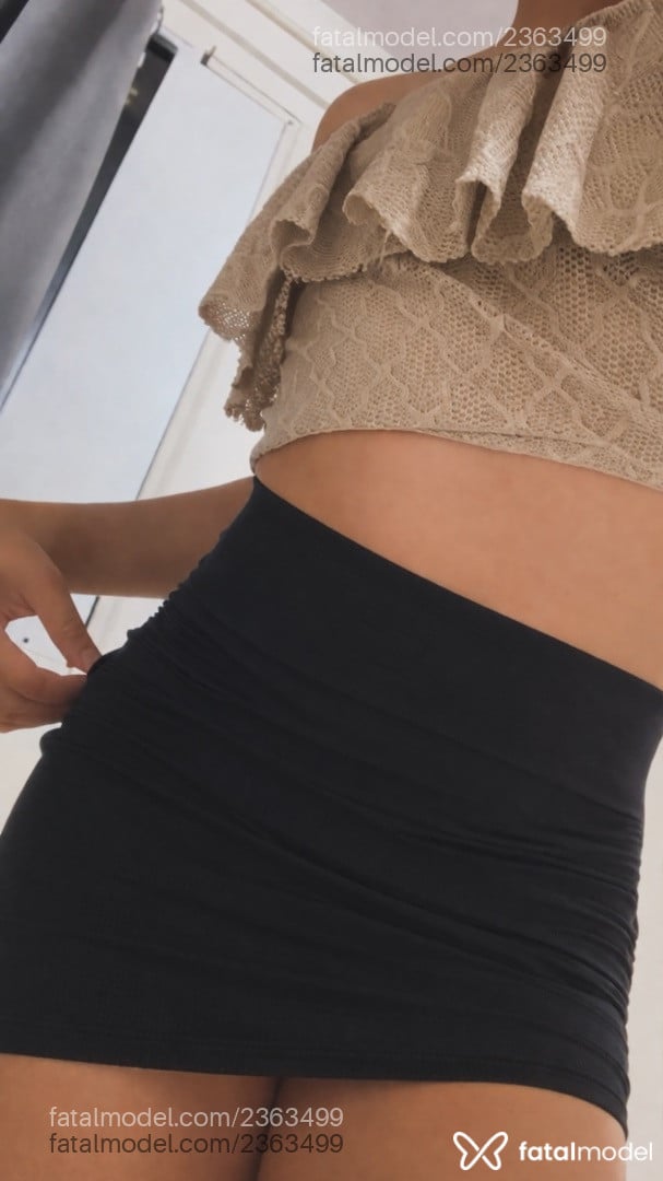 Acompanhante mulher trans morena (o) de olhos castanhos em Palhoça - Raissa