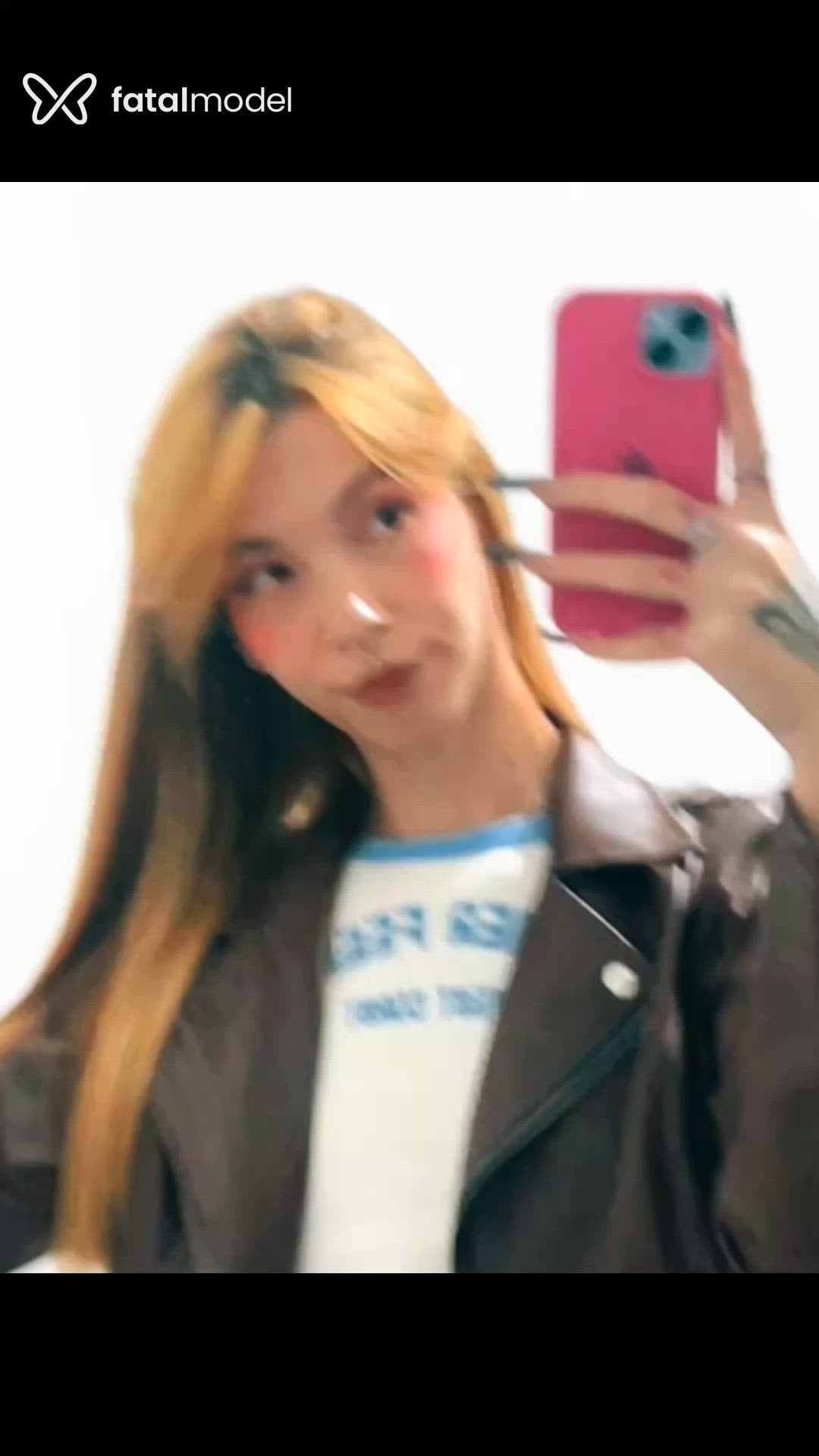 Acompanhante mulher trans ruiva (o) de olhos castanhos em Batatais Acompanhante mulher trans ruiva (o) de olhos castanhos em Batatais - Larissa Nascimento