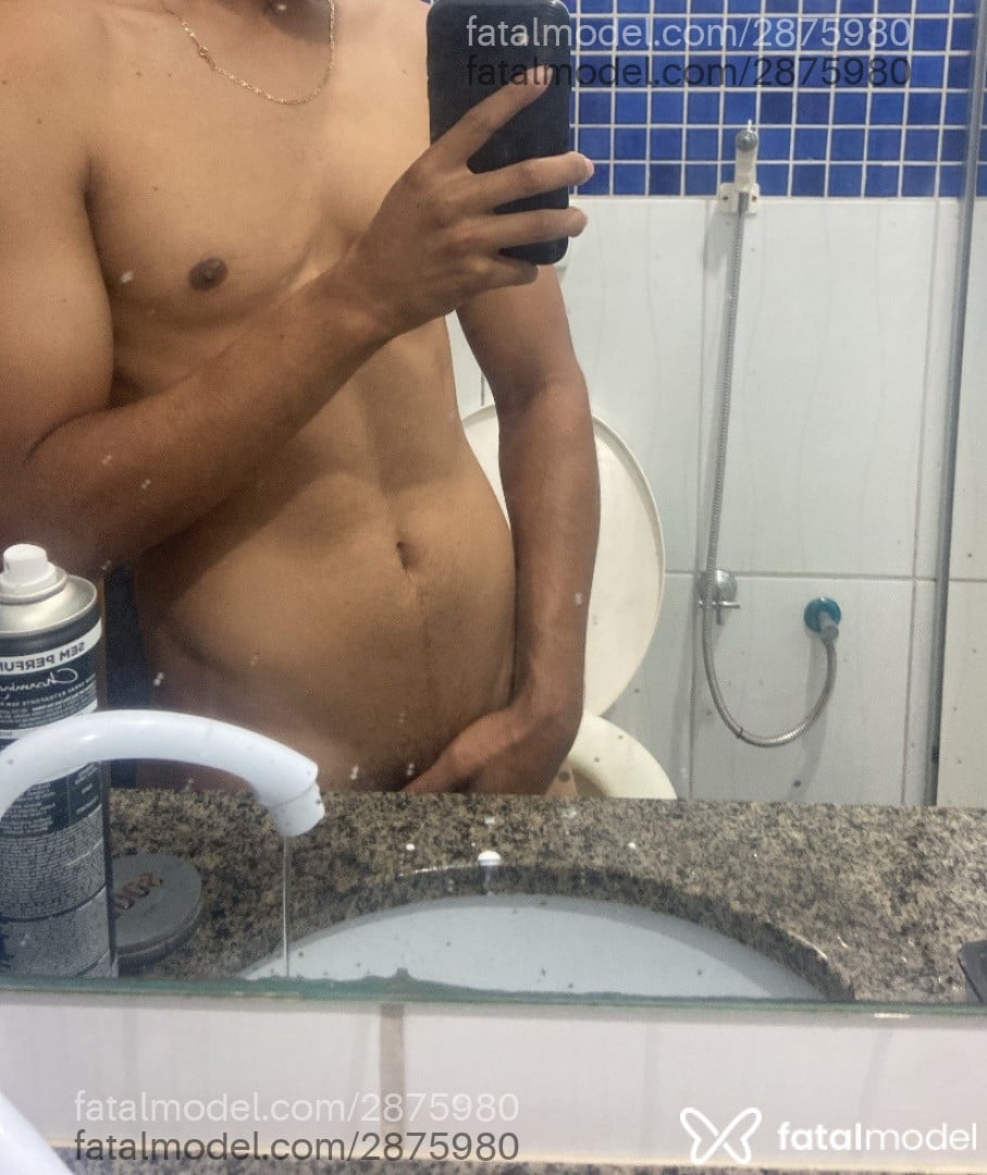Acompanhante homem morena (o) de olhos castanhos - Jhonathans Acompanhante homem morena (o) de olhos castanhos - Jhonathans