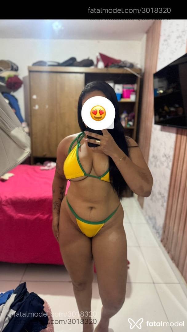Acompanhante mulher morena (o) de olhos castanhos - Ana
