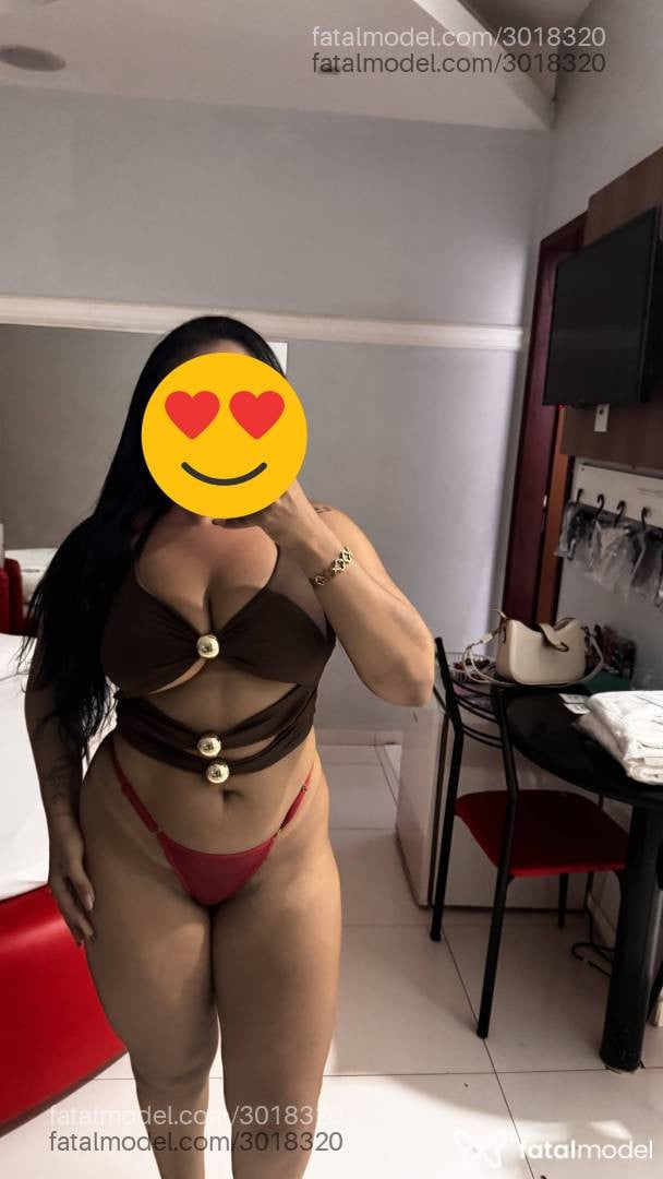 Acompanhante mulher morena (o) de olhos castanhos - Ana