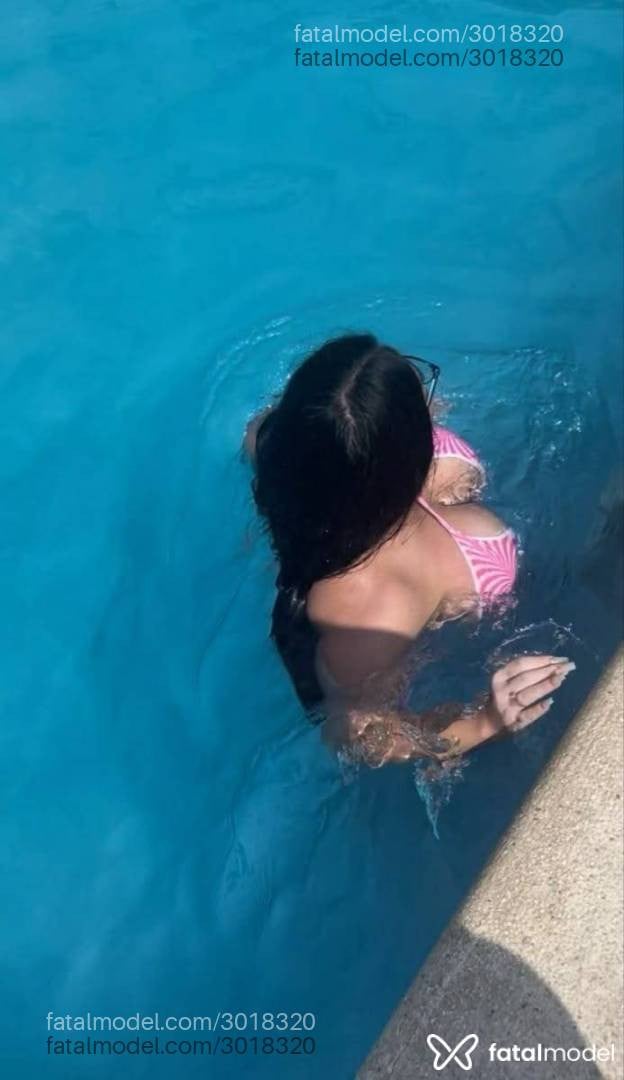 Acompanhante mulher morena (o) de olhos castanhos - Ana