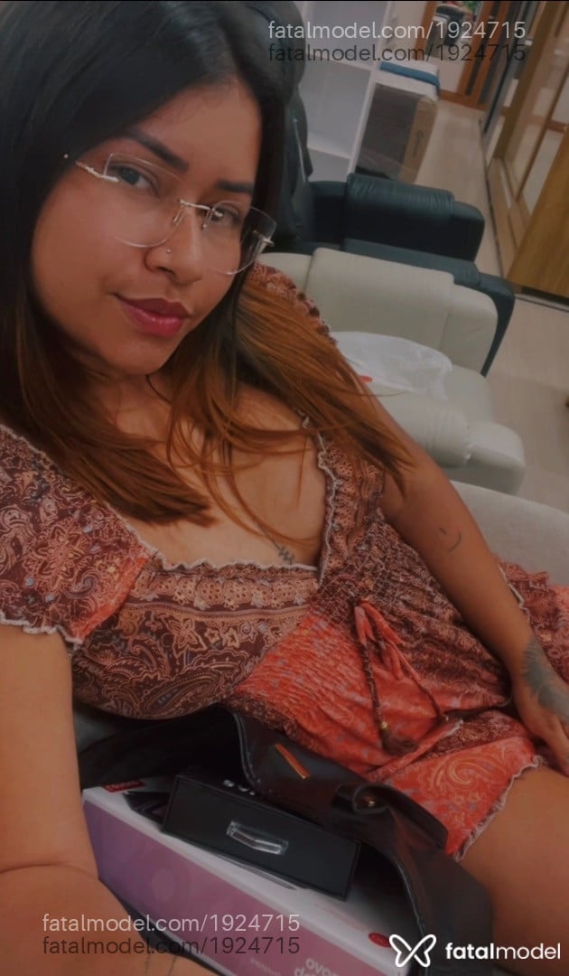Acompanhante mulher com cabelo castanho de olhos pretos em Manaus - Bianca