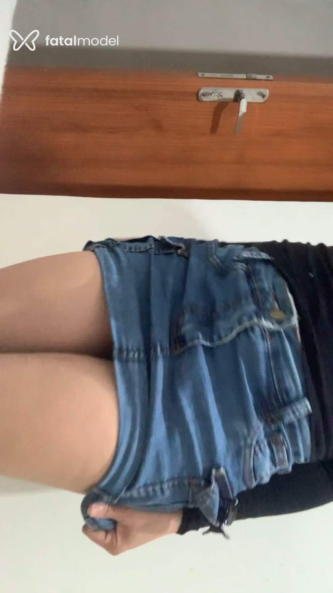 Acompanhante mulher trans com cabelo colorido de olhos castanhos em Brasília Acompanhante mulher trans com cabelo colorido de olhos castanhos em Brasília - Sabrina