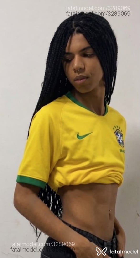 Acompanhante mulher trans morena (o) de olhos pretos em Aparecida de Goiânia Acompanhante mulher trans morena (o) de olhos pretos em Aparecida de Goiânia - Kally