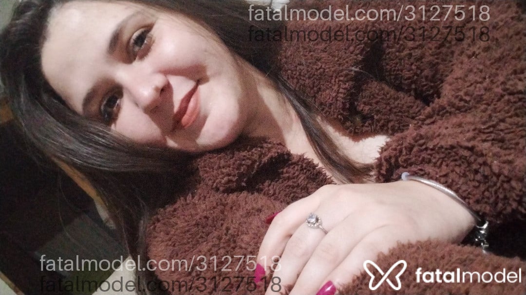Acompanhante mulher com cabelo castanho de olhos castanhos em Blumenau - Vanessa