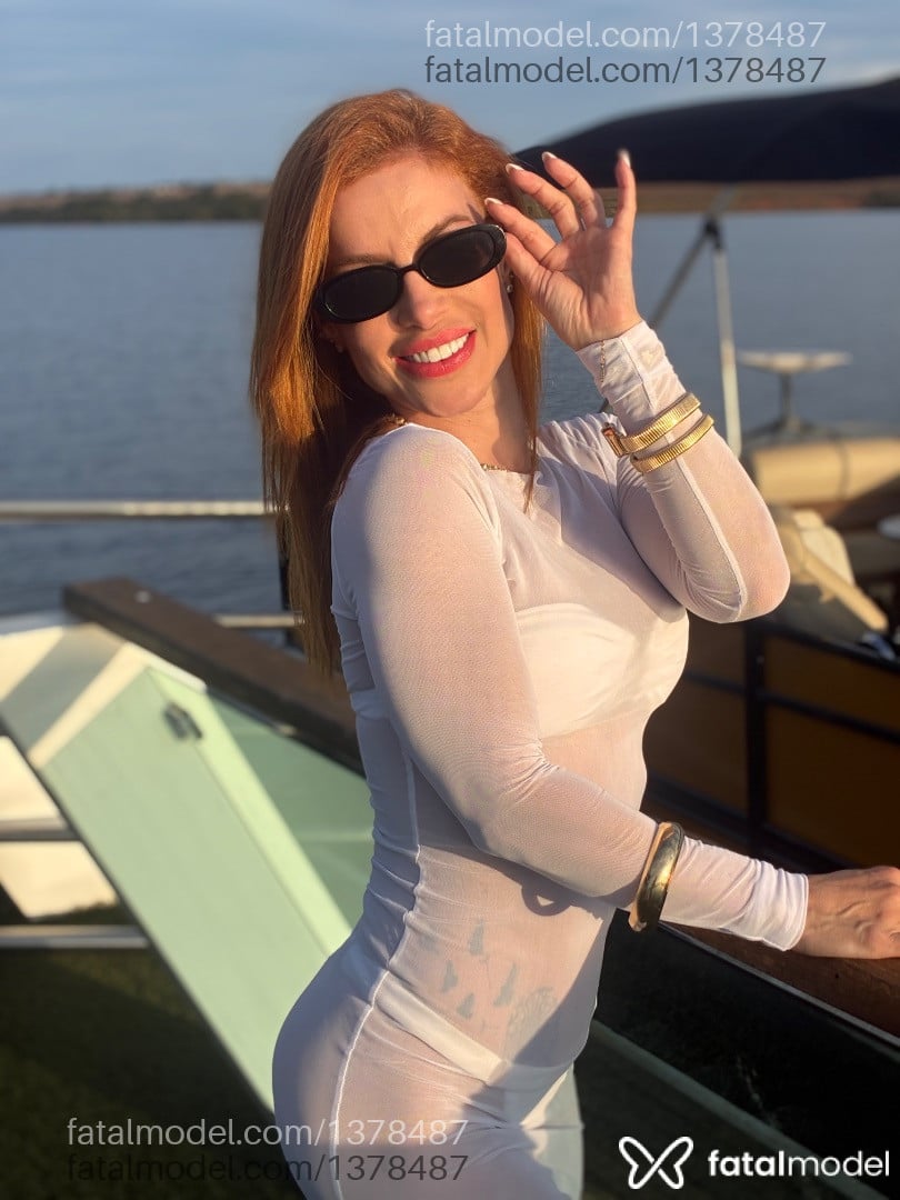 Acompanhante mulher ruiva (o) de olhos castanhos em Goiânia - Brenda