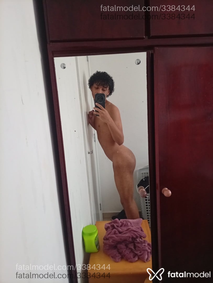 Acompanhante mulher com cabelo castanho de olhos castanhos em São Paulo Acompanhante mulher com cabelo castanho de olhos castanhos em São Paulo - David