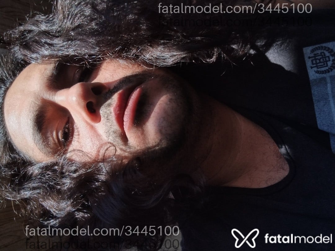 Acompanhante homem morena (o) de olhos castanhos em Osório Acompanhante homem morena (o) de olhos castanhos em Osório - Bruno