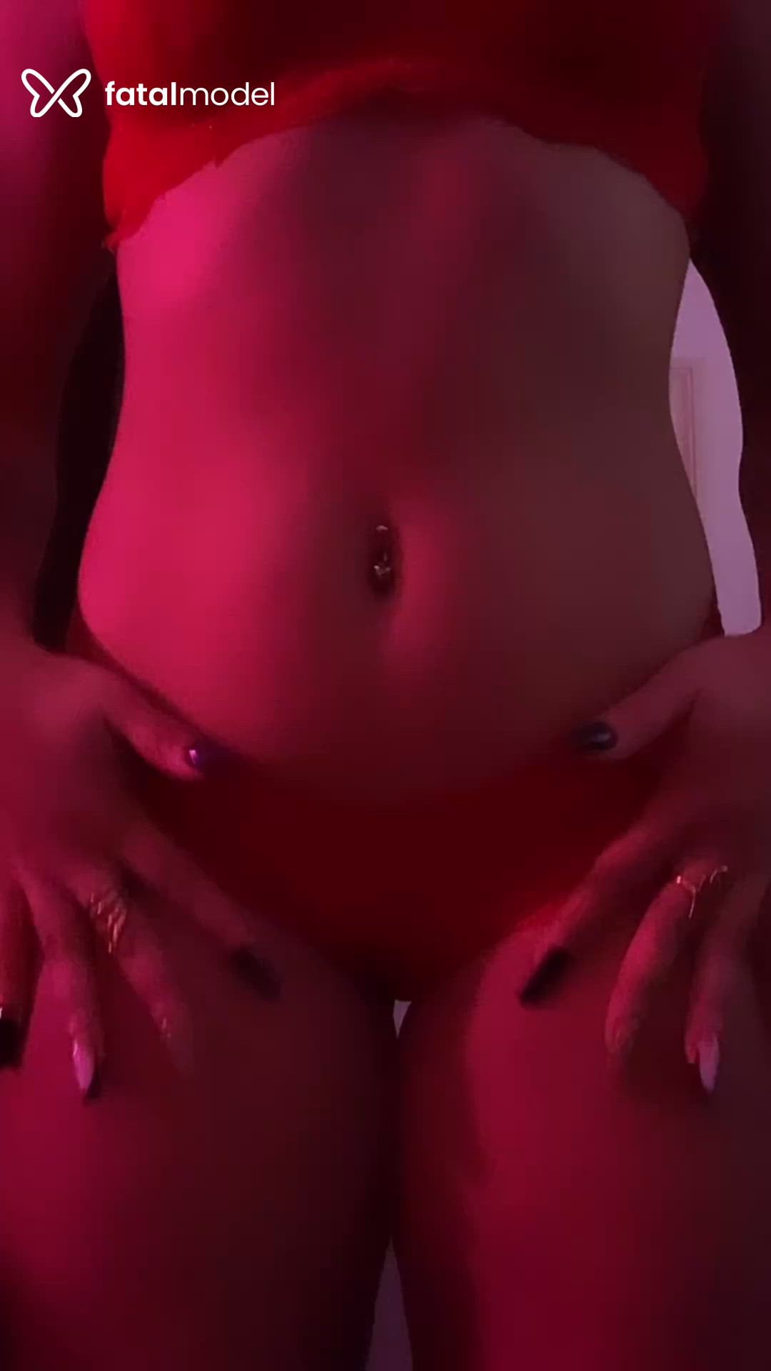 Acompanhante mulher morena (o) de olhos castanhos - Priscila Rafaele