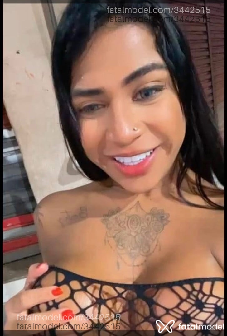 Acompanhante mulher trans loira (o) de olhos mel em Curitiba - Beatriz Santana
