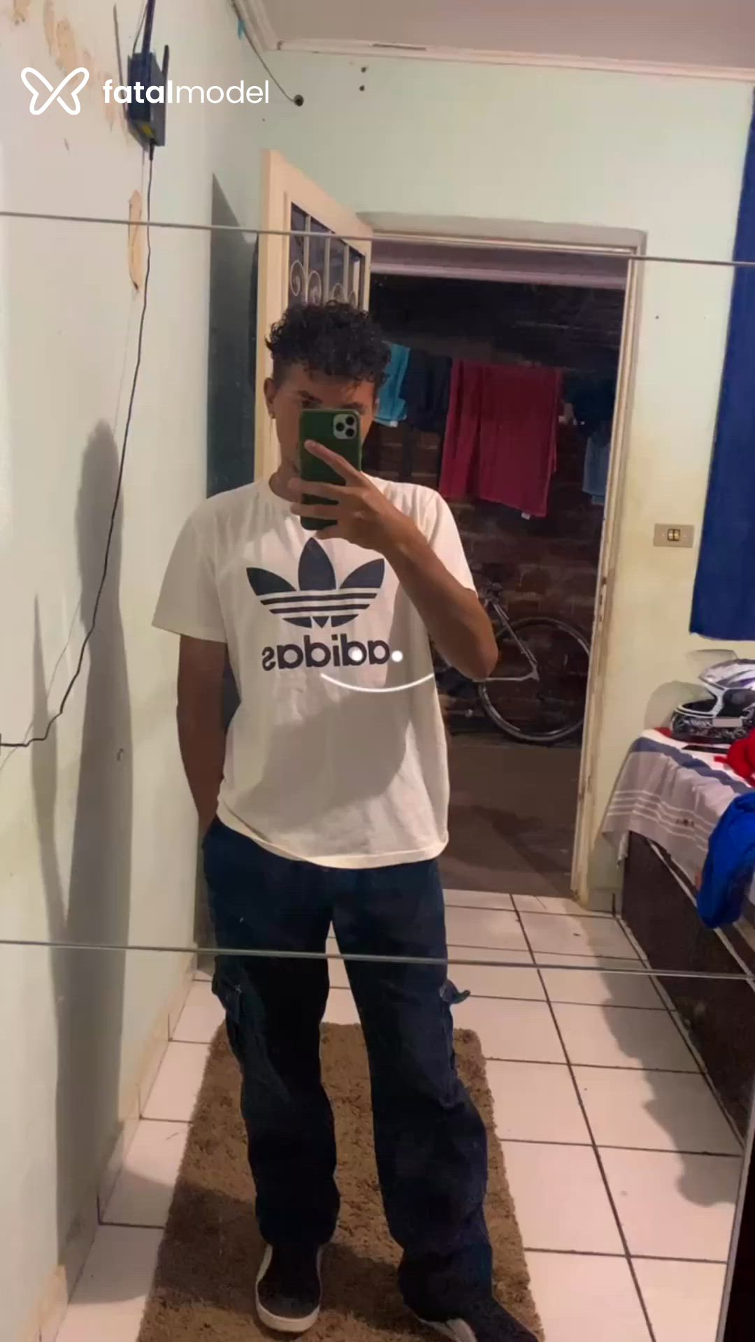Acompanhante homem com cabelo castanho de olhos castanhos em Maringá Acompanhante homem com cabelo castanho de olhos castanhos em Maringá - Ruanz
